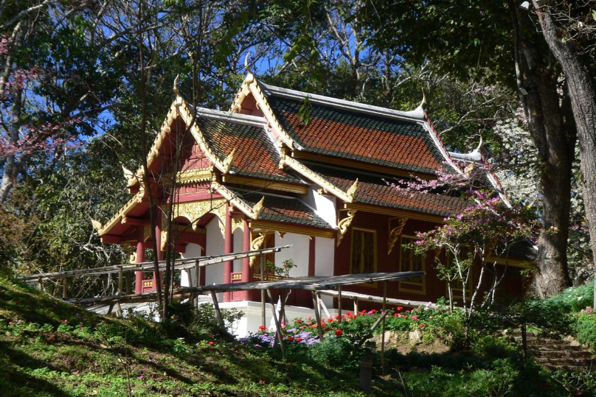 Oyo 928 Leaf Hostel Čiang Mai Exteriér fotografie